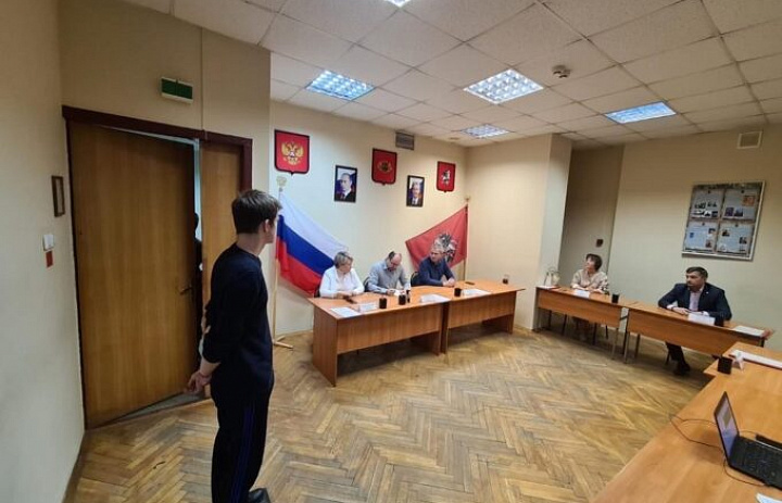 В Перово прошло первое заседание призывной комиссии