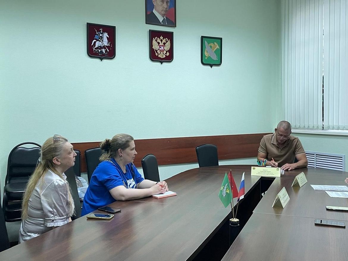Перовские депутаты обсудили ход благоустройства придомовой территории