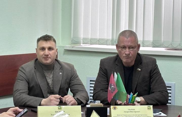 Перовские депутаты помогли бойцам вместе со «Временем героев» 