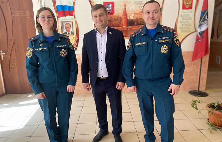 В корпусах перовской школы поговорили о безопасности