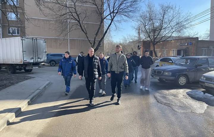 Во время обхода в Перово обсудили насущные вопросы одного из микрорайонов