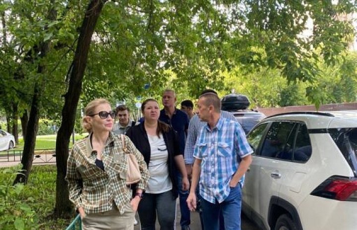 В Перово обсудили содержание и уборку придомовых территорий