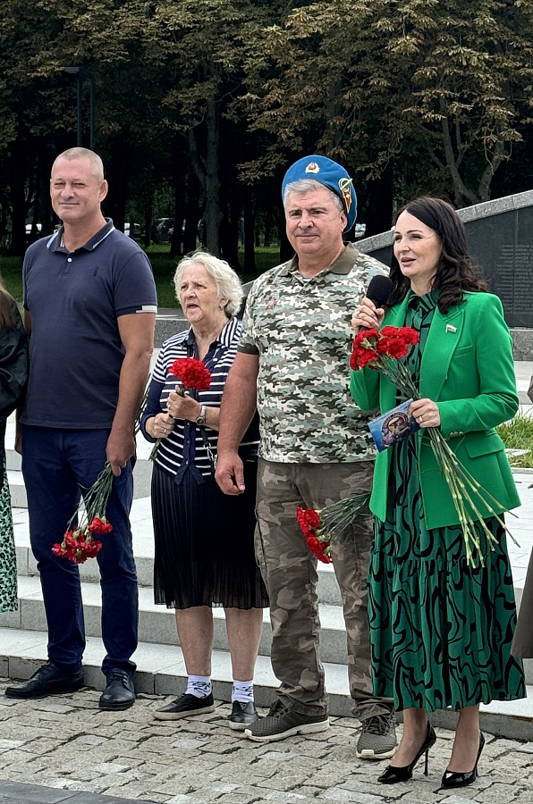 В Перово поздравили десантников с профессиональным праздником