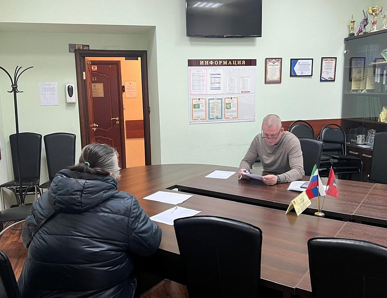 Андрей Тюрин обратится в управляющую компанию для решения вопроса жителей