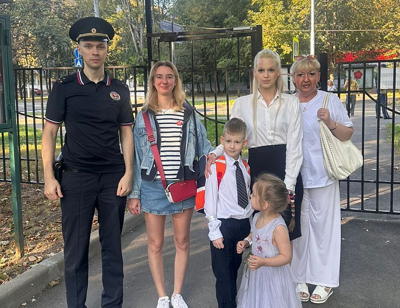 Сотрудники Госавтоинспекции УВД по ВАО призывают к соблюдению ПДД 