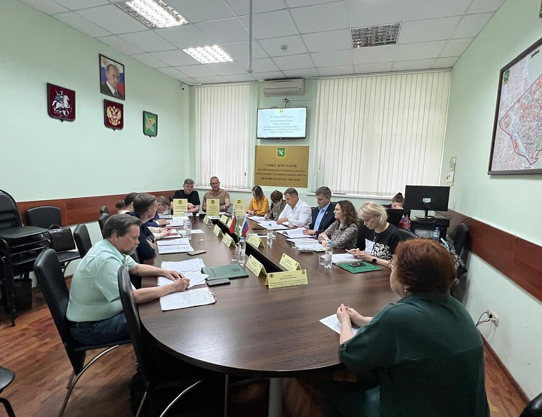 В Перово прошло внеочередное заседание Совета депутатов