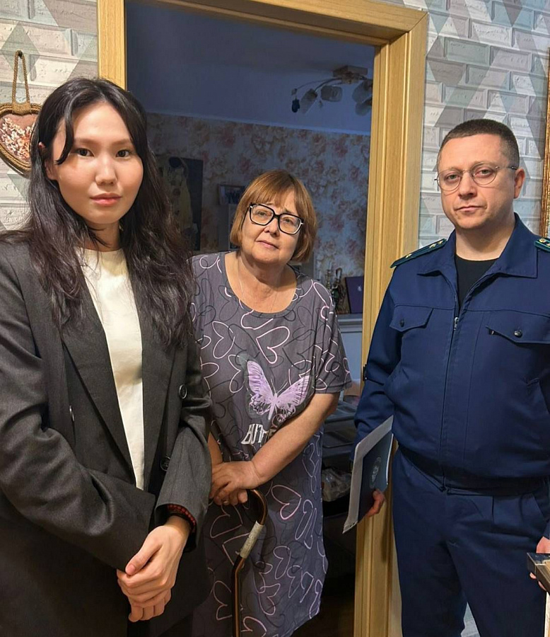 С 10.12.2025 по 11.12.2025 Перовским межрайонным прокурором Попиком М.Ю. и первым заместителем Перовского межрайонного прокурора Холявчуком Д.Г. осуществлен личный прием