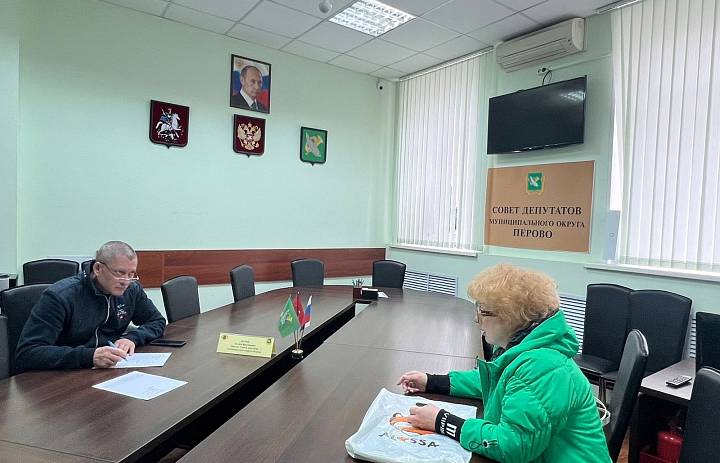 К Андрею Тюрину обратились жители дома на Мастеровой