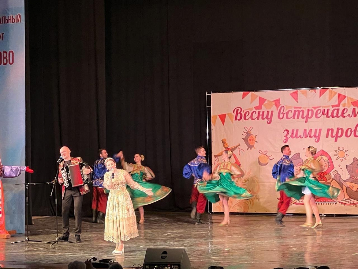 В перовском «Прожекторе» отпраздновали Масленицу