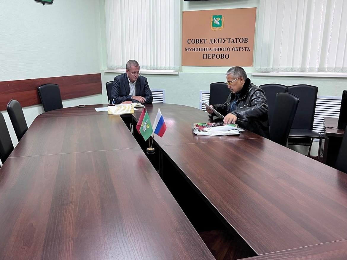 Андрей Тюрин провёл приём населения в рамках партийной акции