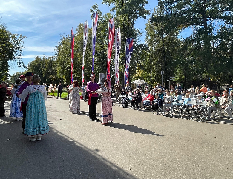 Перовчане отпраздновали День города в Перовском парке