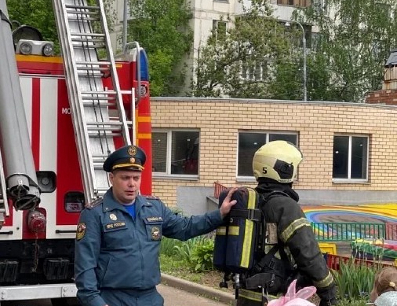 Перовским детсадовцам рассказали об основах пожарной безопасности