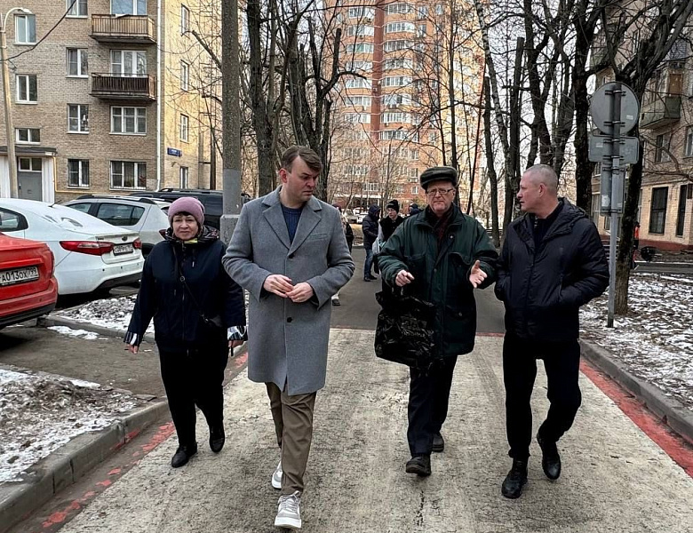 На Новогиреевской улице за домами закрепят дворника